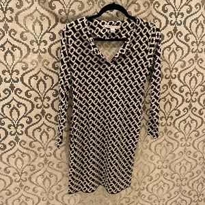 DVF classic black and white summer dress